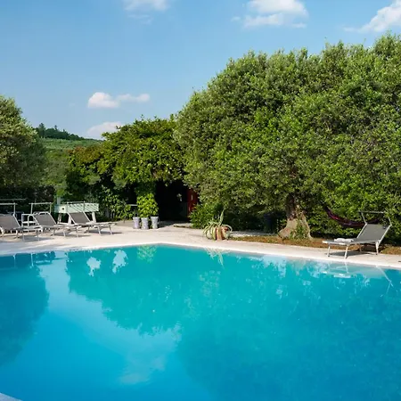 Degli Ulivi 8, Emma Villa Verona