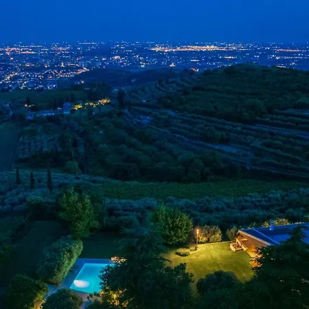 Degli Ulivi 8, Emma Villa